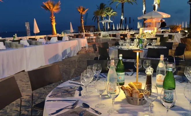 Louer des éclairages buffets pour vos événements, Cannes, Audio Media Light