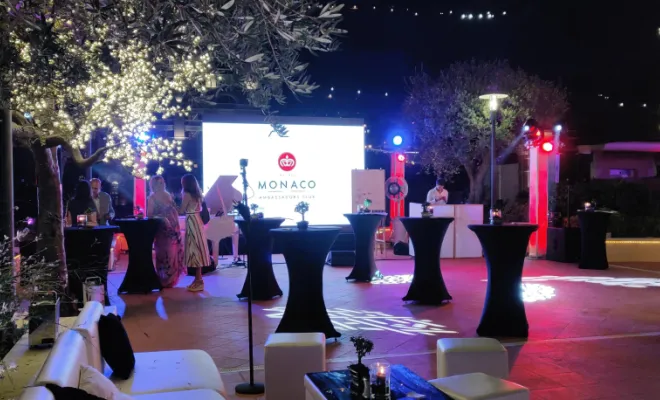 Location d'écran LED à Cannes, Cannes, Audio Media Light