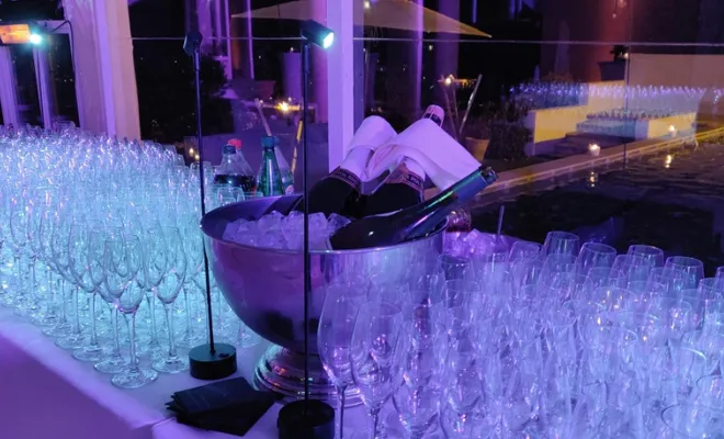 Louer des éclairages buffets pour vos événements, Cannes, Audio Media Light