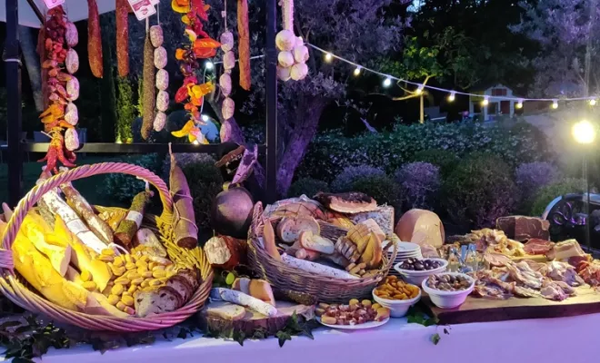 Louer des éclairages buffets pour vos événements, Cannes, Audio Media Light